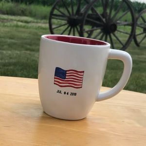 🇺🇸July 4th Rae Dunn Mug🇺🇸